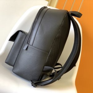 Alternative view of 【p680 Chip】  Premium Authentic M57079 Black M59325 Gray  The all-new Aerogram backpack redefines contemporary style with refined sophistication. Crafted from supple calfskin reminiscent of vintage airmail envelopes, it features a matte metal logo. The main compartment and flap front pocket offer ample space for weekend getaways or urban explorations.Dimensions: 43 x 30 x 14 cm 168650